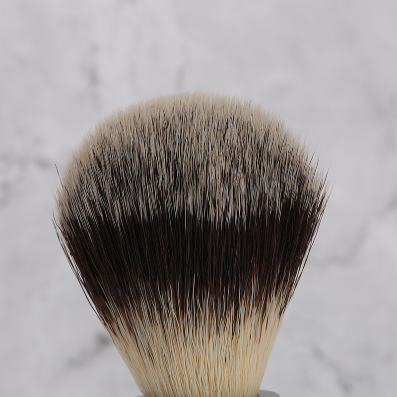 PRO QUALITY SHAVING BRUSH SILVER HANDLE