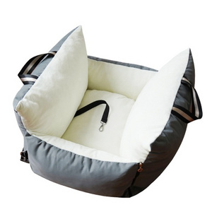 Fully removable double-sided fabric detachable dog kennel comfortable safety  nest dog car seat bed