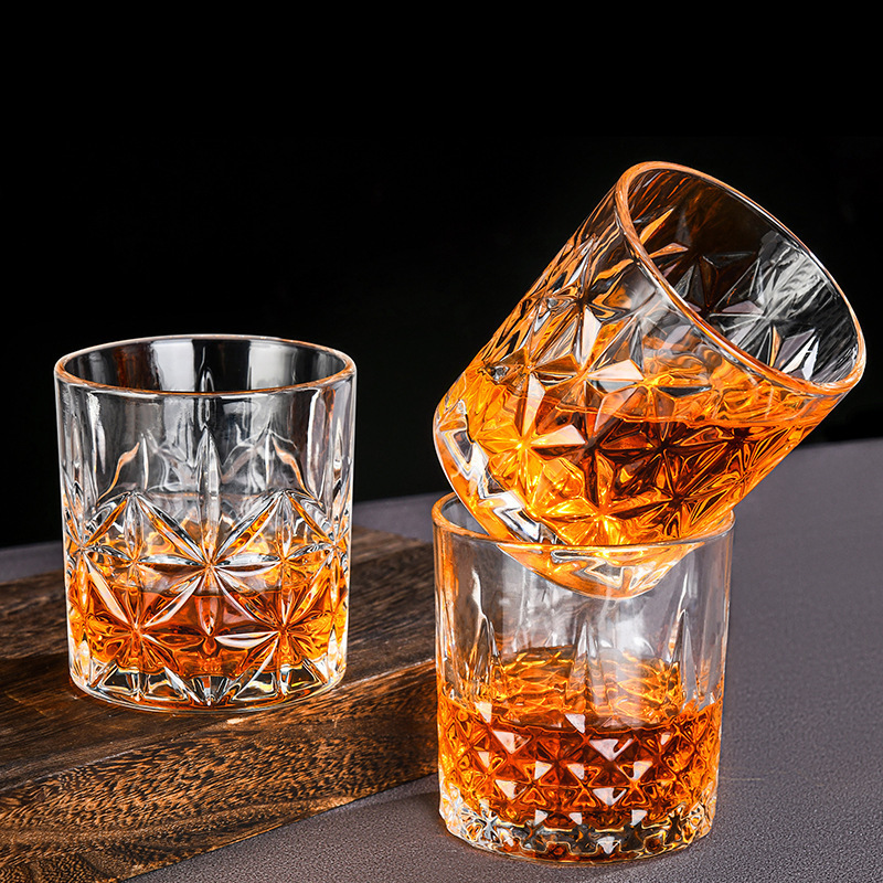 New Arrival Desgin Tumbler Thick Bottom Lead-free Bar Glass Party Custom Crystal Rotate Spin Spinning Whisky Glass