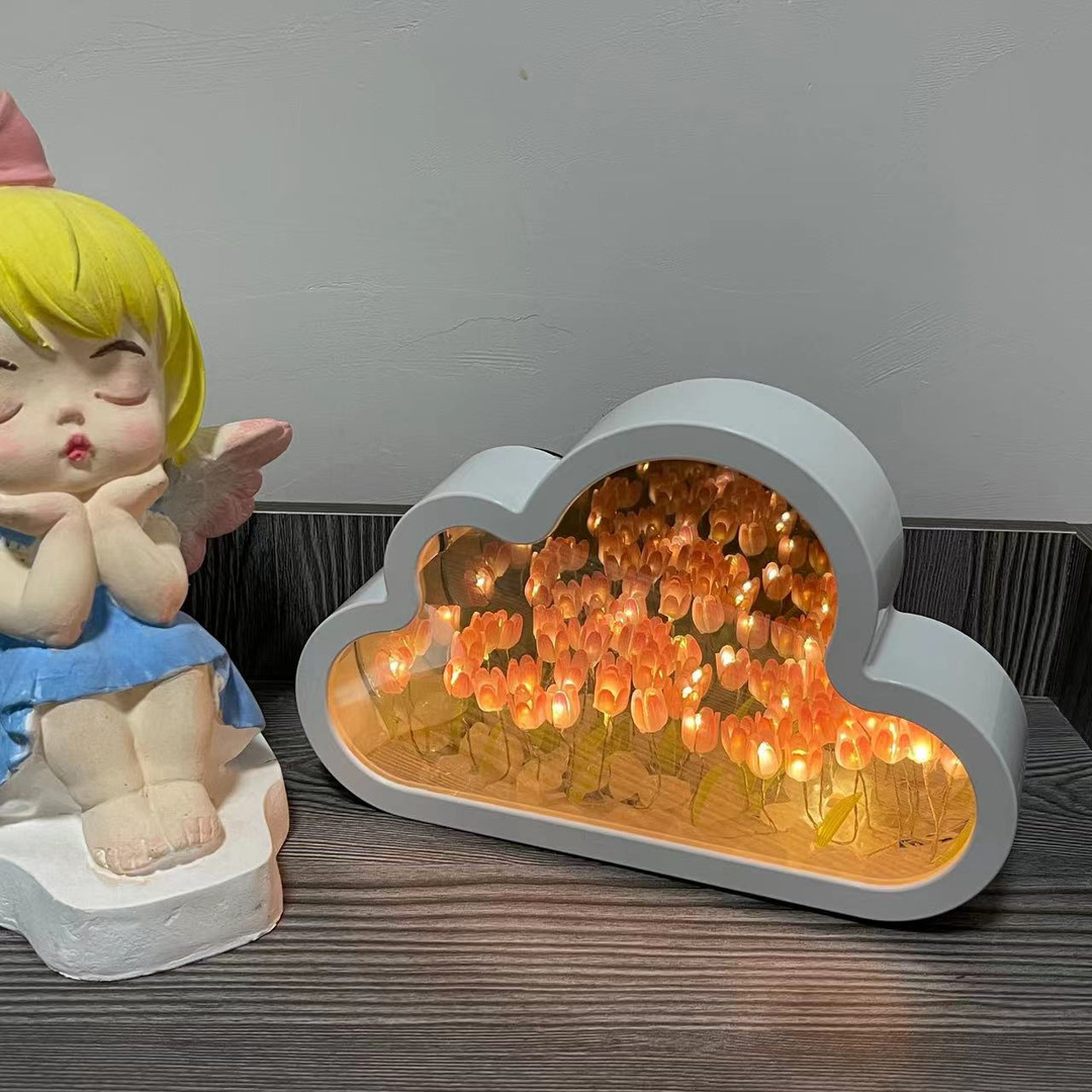 Newest Mini Flower Bedroom Espejo De Tulipanes Sleeping Table Lamp Handmade Cloud Tulip Mirror Lamp