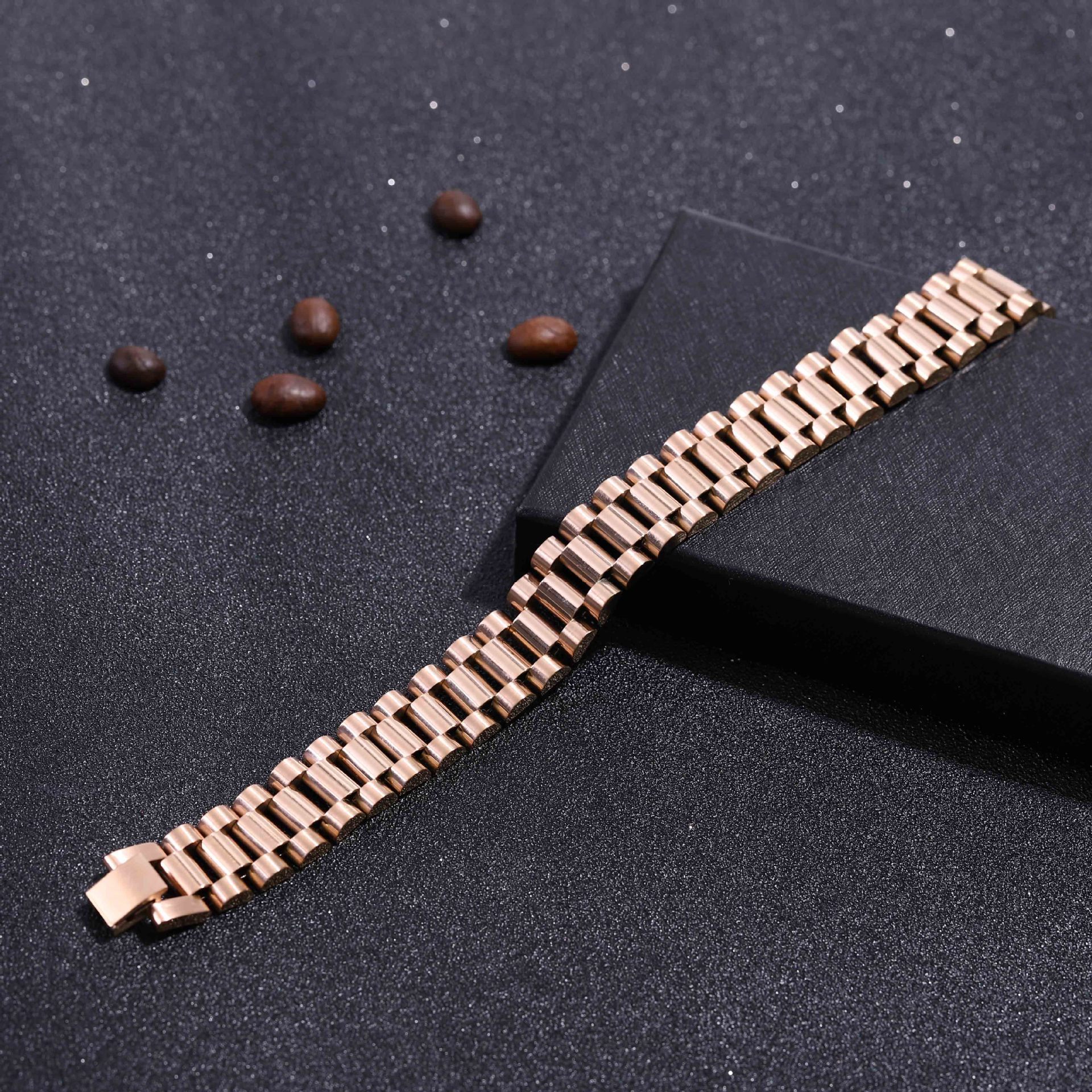 Wholesale Fashion Styles  Chain Bracelet  Stainless Steel 18k Gold Plated Watch Chain  Jewelry For Men Women