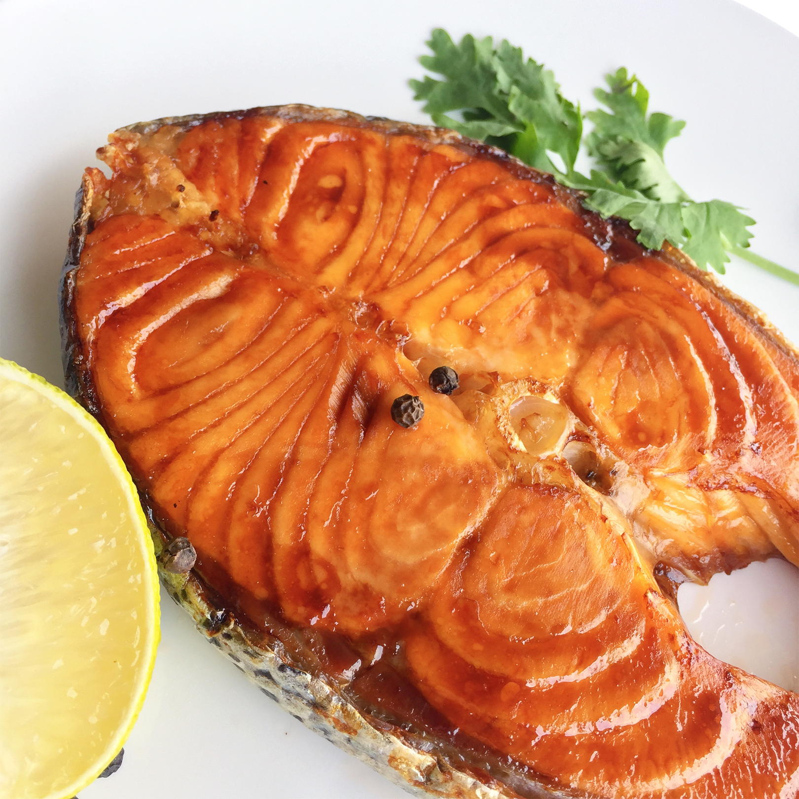 High quality Frozen Salmon featuring Orange-pink suitable to go with Citrus Herb Salad