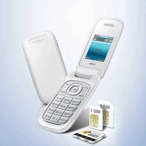 Hot selling  Gsm Dual Sim Unlocked Phones Flip Mobile Phone For Samsung E1272