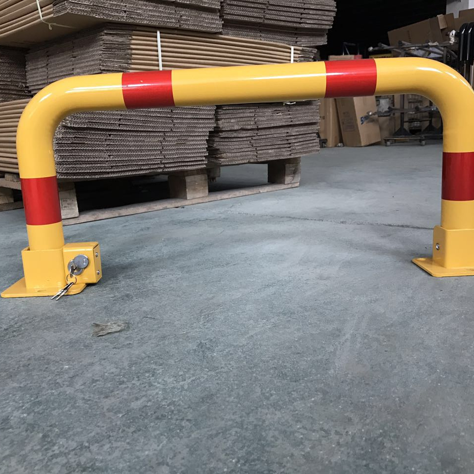 Yellow Black Simi automatic Parking Lot Barrier, Parking lock bollard