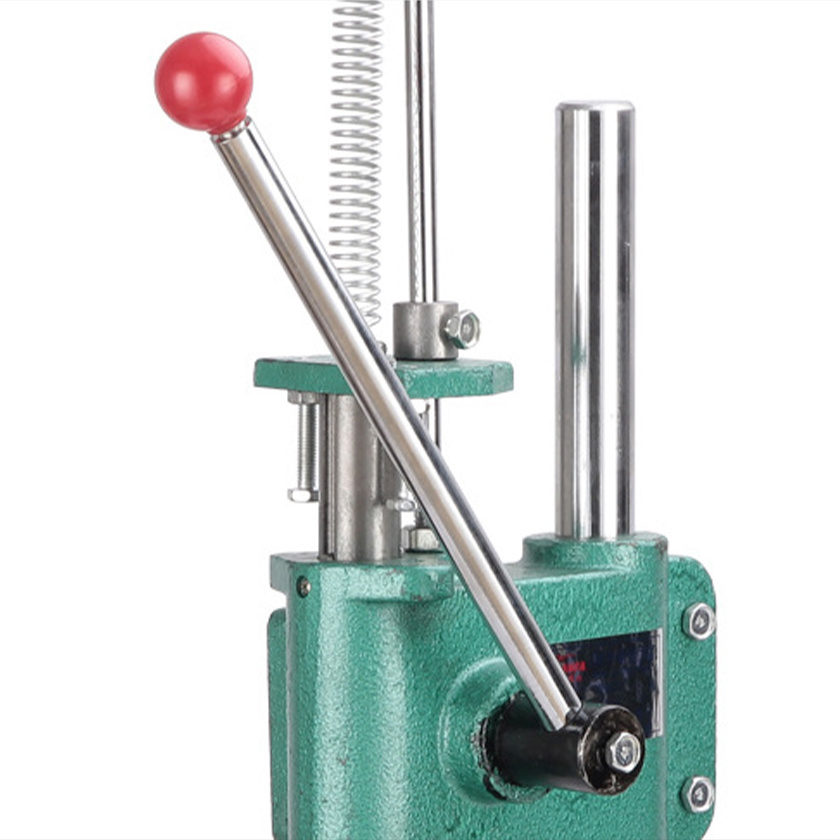 Simple Operation Strong Stability Adjustable Height Vertical Small Manual Round Head Square Head Hydraulic Press