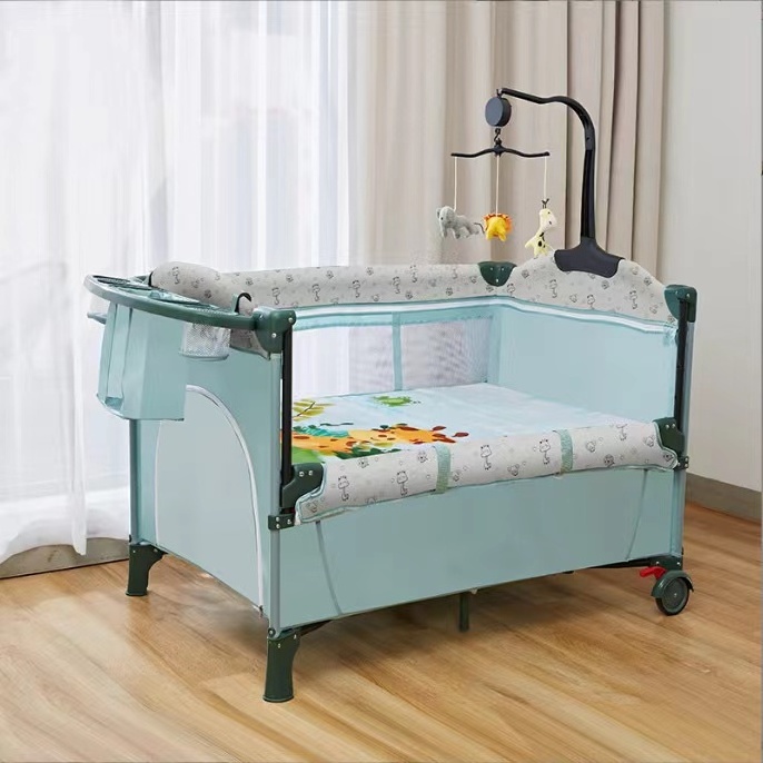 Best Selling Large Space Multifunction Sleeping Baby Bassinet Rocking Bed Portable Folding Crib Electric Crib