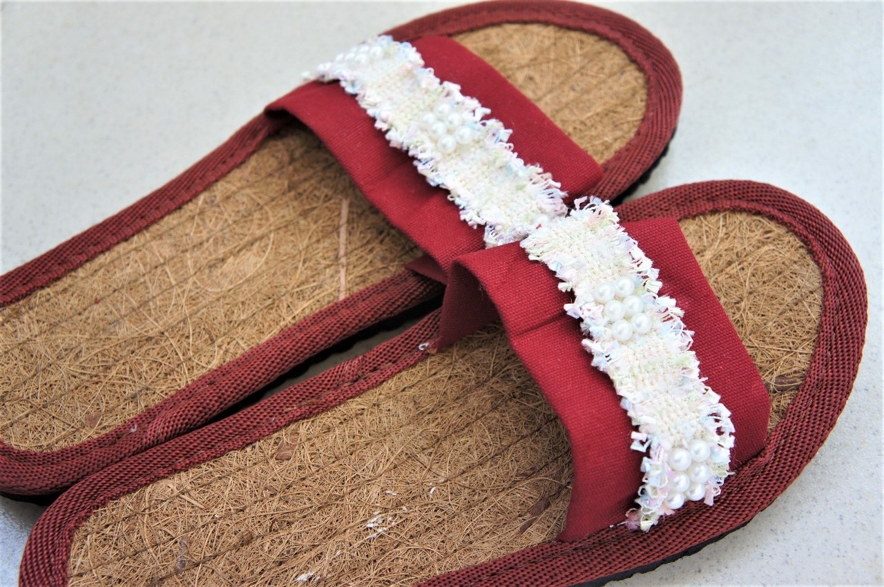 Indoor quite slipper made from Coconut fiber - Coconut coir slippers - Eco-friendly seagrass slipper shoes