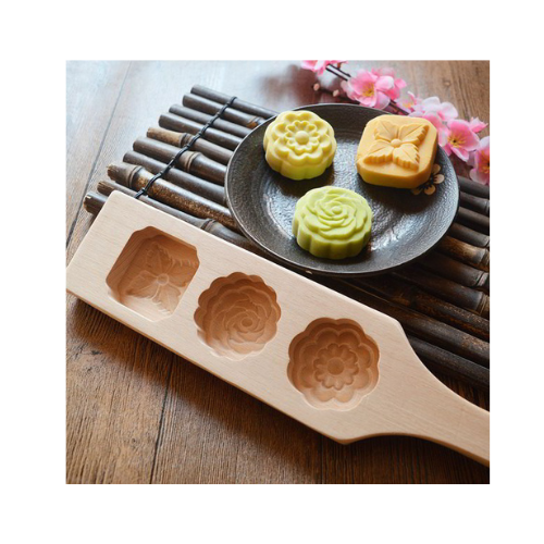 Best Sale 2023 Traditional Wooden Carving Mooncake Mold Natural Wood Banking Mold For Making Cake Decoration Cake Tool