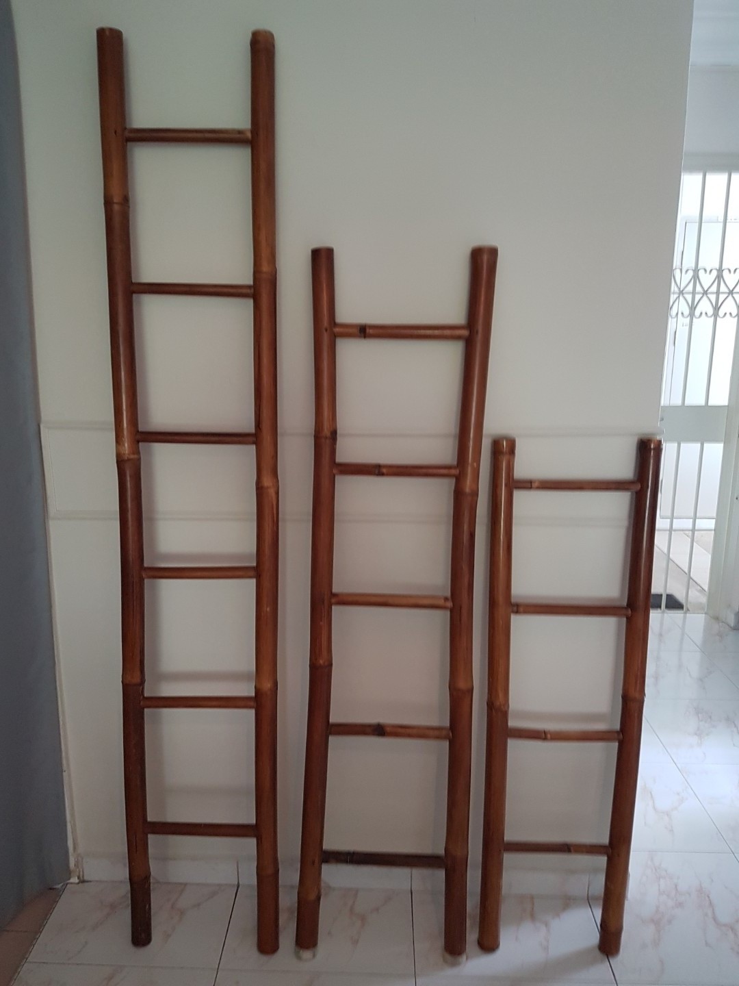 wholesale bamboo ladder towel rack with unique design in 99 gold data 99GD