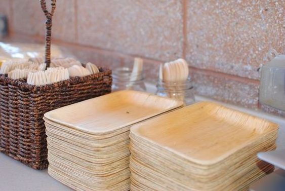 Top quality Disposable Bamboo Plates, Areca leaf products Best price for Export in Vietnam