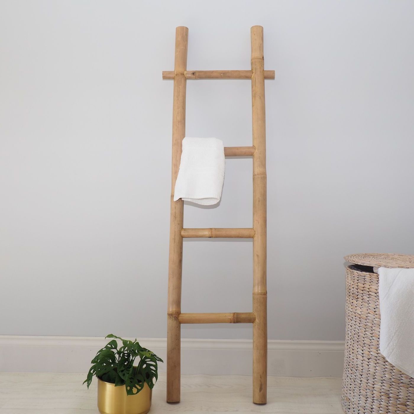 100% Natural Bamboo Top Selling Natural Bathroom Decoration Sturdy Bamboo Ladder -Bamboo towel clothes blanket ladder