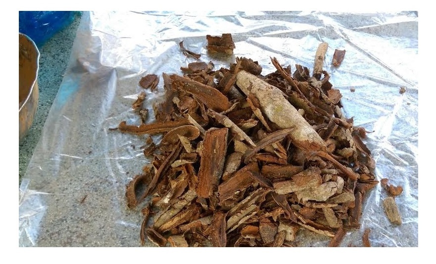 High Quality Natural Ingredient Eco-friendly Stick Incense Wood Anti-Odour Litsea Glutinosa Joss Powder From Factory 99GD Viet N