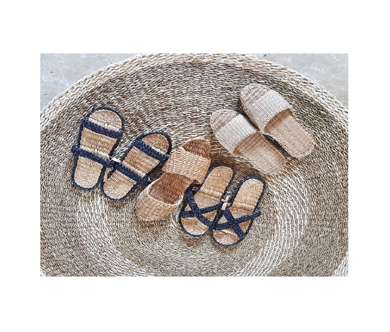 Eye- catching Design Water Hyacinth Slipper Woman Sandal Fashion For Summer Handcrafted Fashion Natural Slippers