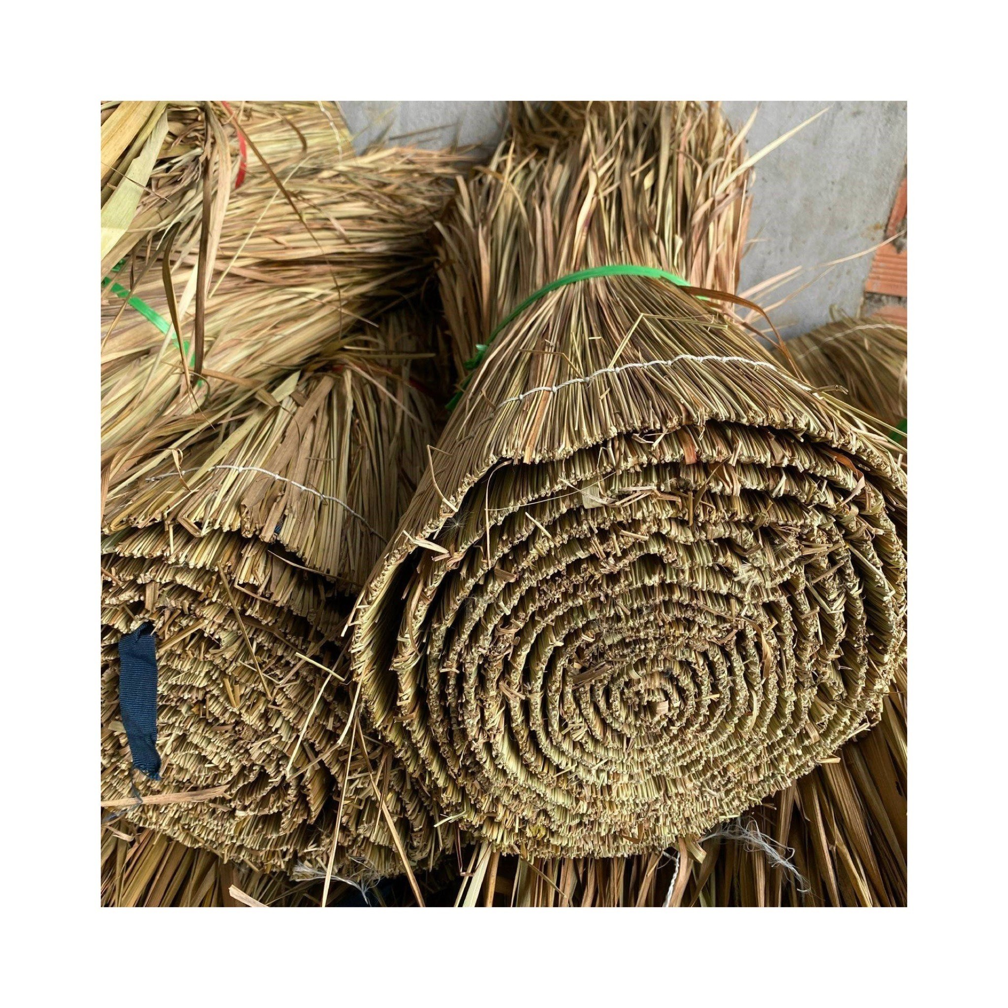 Cheapest price high quality palm natural roof thatched dry grass roofing palm roofs for tiki bar decoration Elysia 0084789310321