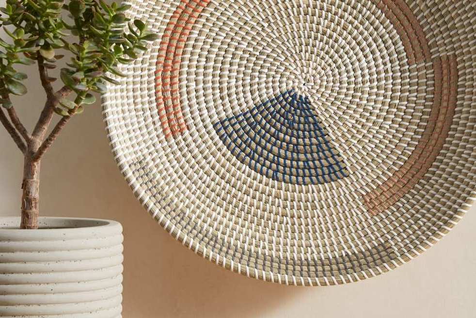 Seagrass Wall Hanging Basket Seagrass placemats/Bamboo Palm Leaf Hanging Hand Fan Cheap Decoration Items Best Quality Vietnam