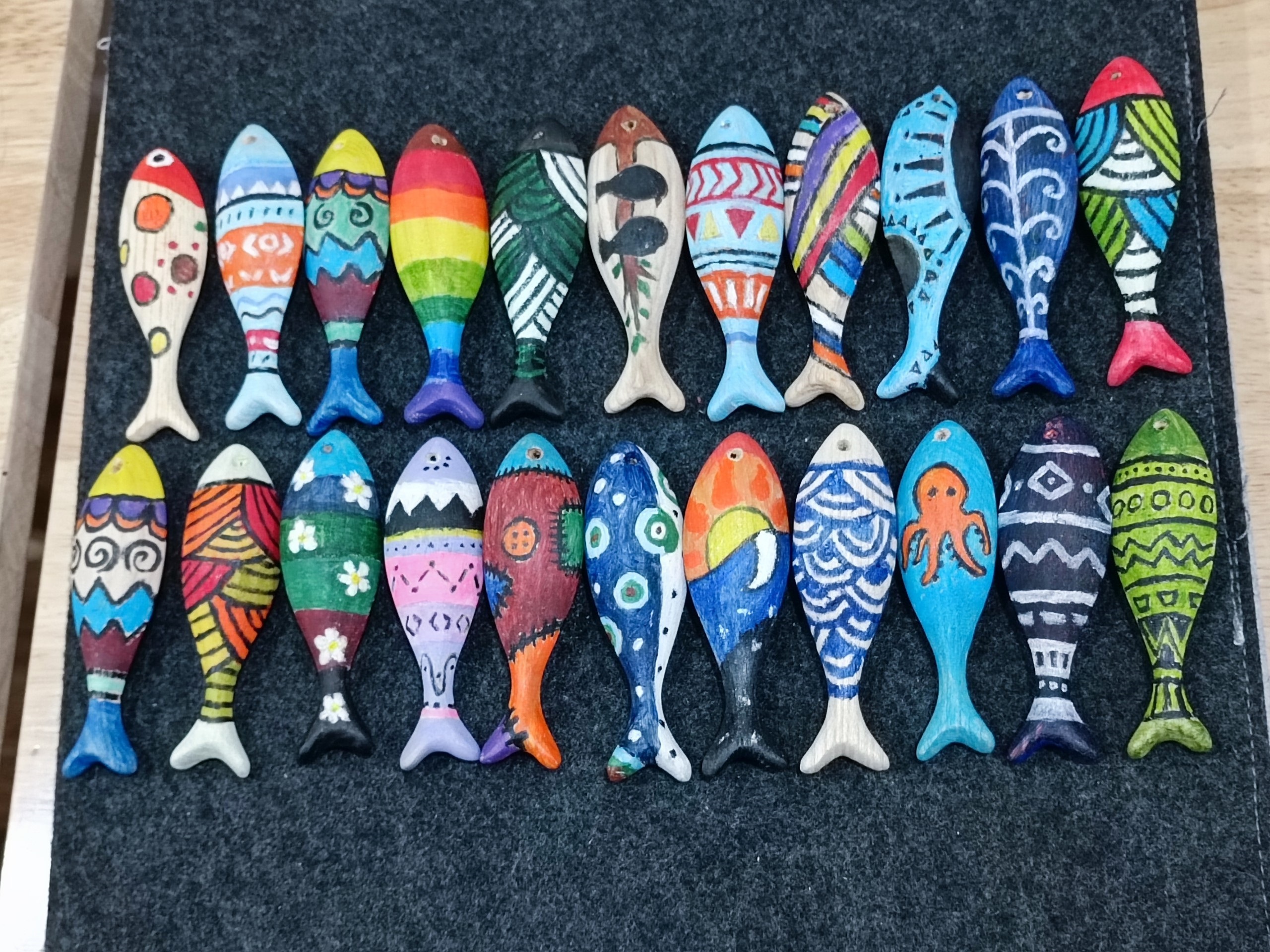 Creative Nordic Unfinished Wood Fish Craft/ Fish Shaped Cared Wood Shapes With Customized Paint