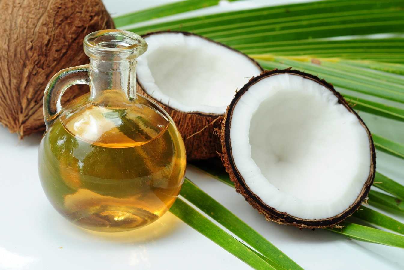 Crude Coconut Oil Coconut Cold Pressed/Virgin Coconut Oil Vietnam/RBD Coconut Oil Fast Delivery Best Price Vietnam Top Supplier