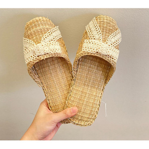 Customizable sizes women's slippers handmade water hyacinth cheap slipper shoes flat sandals export bulk quantity