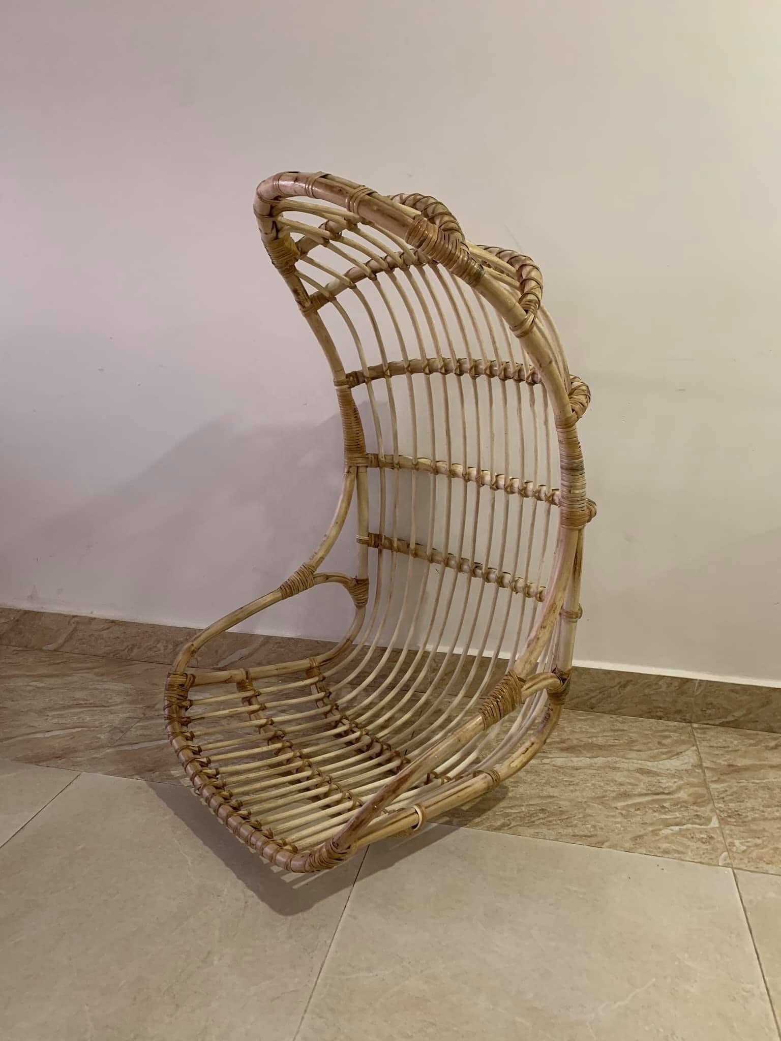 Scandinavian natural rattan hanging swing chair - Vietnam rattan hanging basket chair for living room - Factory rattan furniture