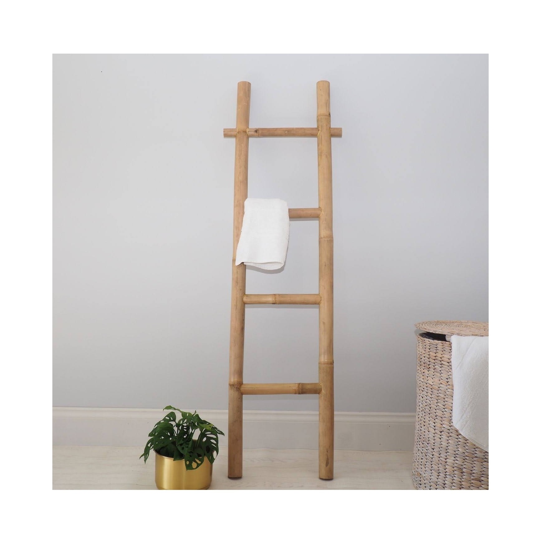 Balinese Natural Large Bamboo Ladder Towel Rack Hanger for Clothes Modern Bamboo ladder for Home Furniture