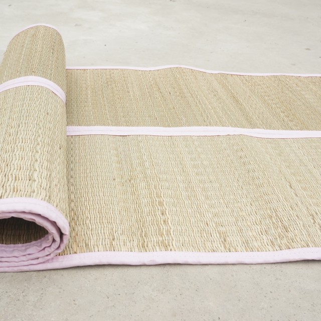 Vietnam seagrass sedge mat made by craftsman