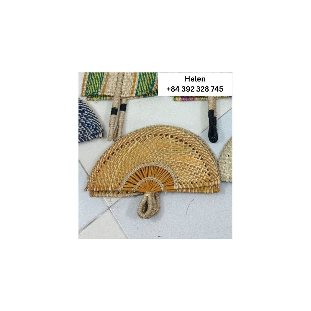 Straw Seagrass Handfan Wholesale Handicraft Product For Native Wedding decor hand fan 99 Gold Data Vietnam Brand