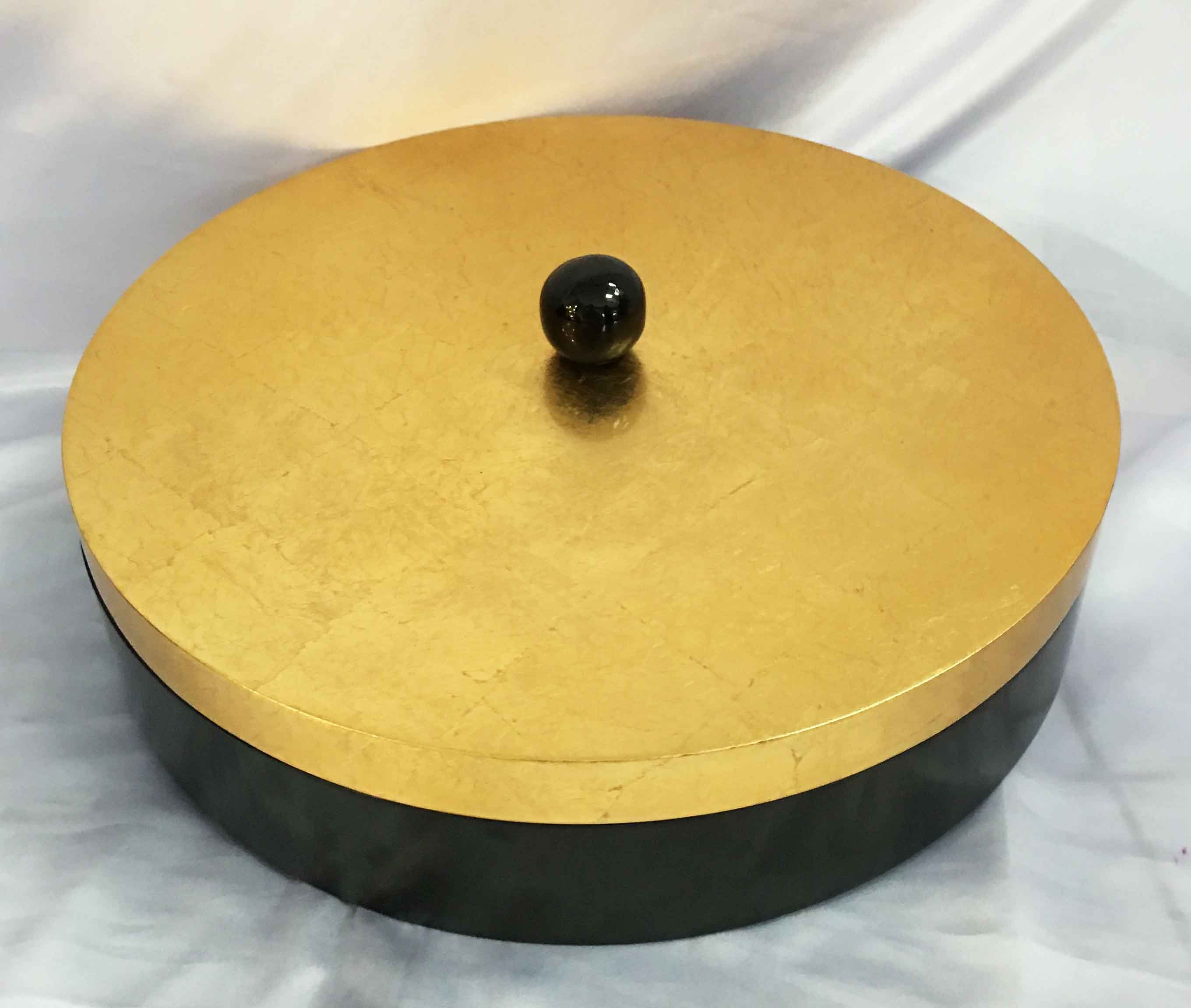 round lacquer box/ Vietnam lacquer box (Ms.Sandy 0084587176063 WS)