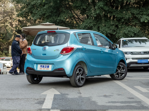 2021 high-speed 100-125/h endurance 150-300km Changan Benben e-star electric car