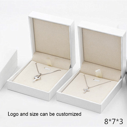 A1 New Design Filling Paper Jewelry Gift Box Necklace Ring Pendant Earring Bangle cardboard jewellery box White Boxes