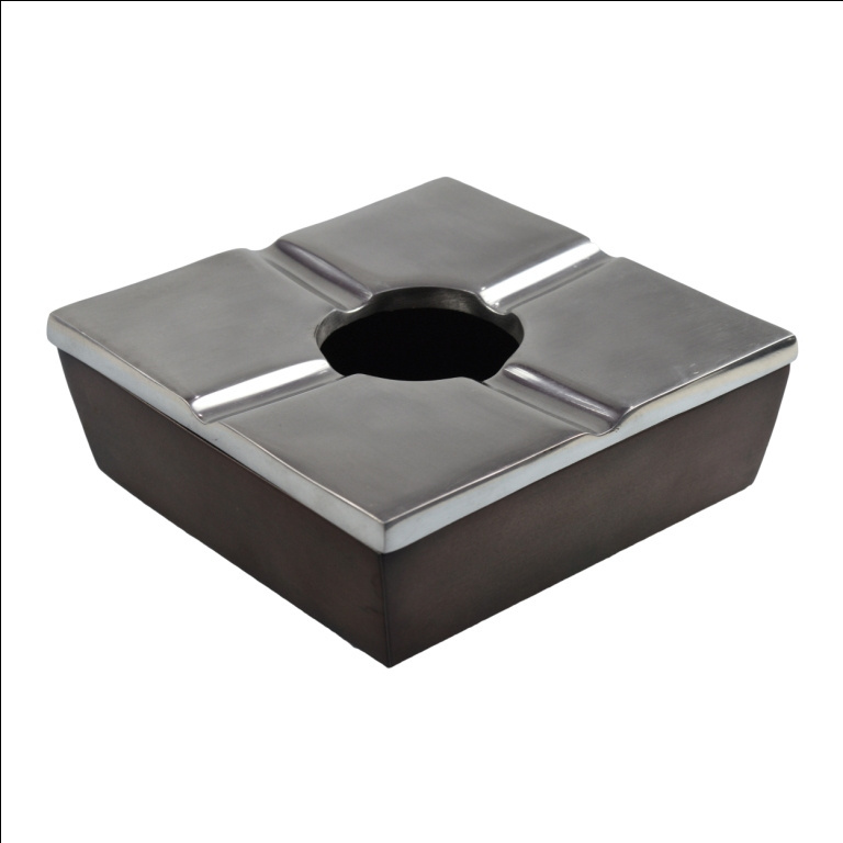 High Quality Stainless Steel Round Ashtray with Lid Home Ashtray Windproof Durable Easy to Clean Cool Ashtrays