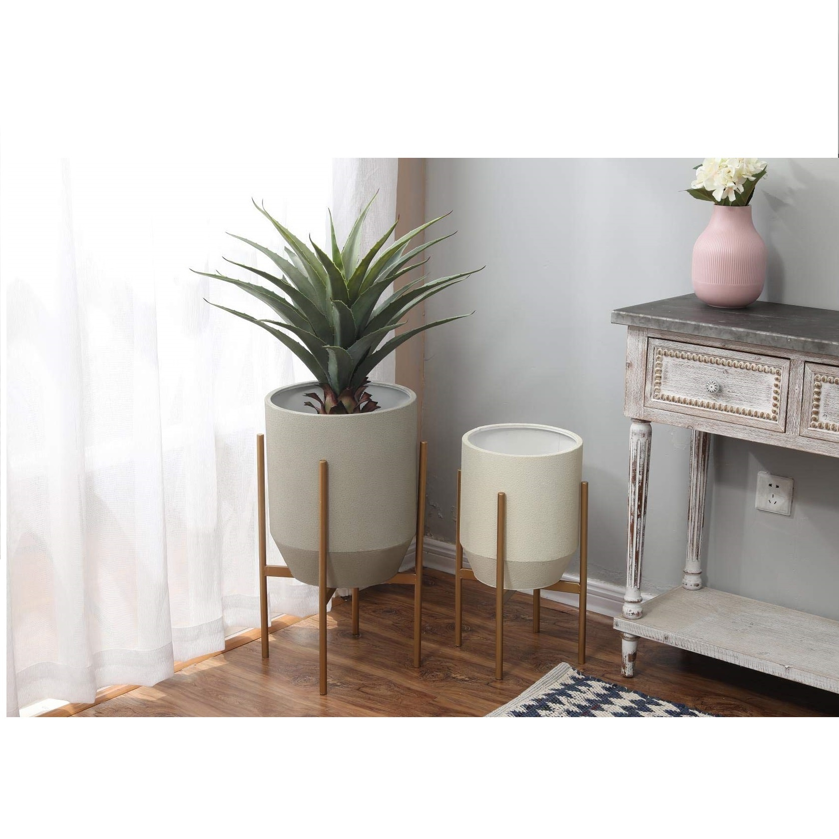 Classic Metal Planter Stand Glossy Garden Golden Finished Planter Indoor Planter for Table Top Living Room new arrival available