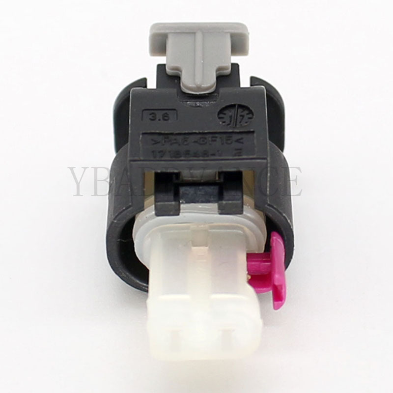 1718648-1 1718647-1 PA66 GF15 Electrical TYCO Female Automotive Connector 2 Pin