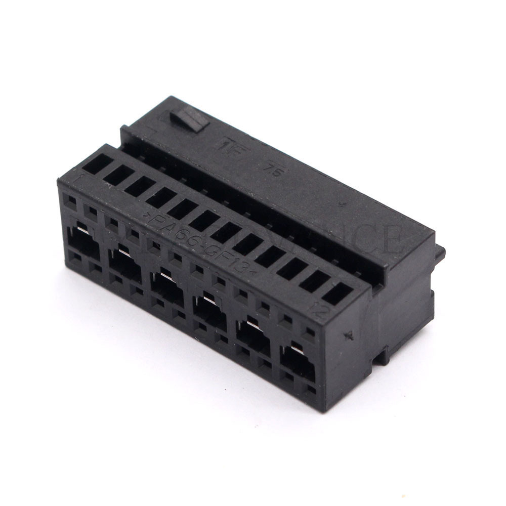 284225-2 24 Pin Female PA66-GF13 Tyco Electronics Connector For Automotive