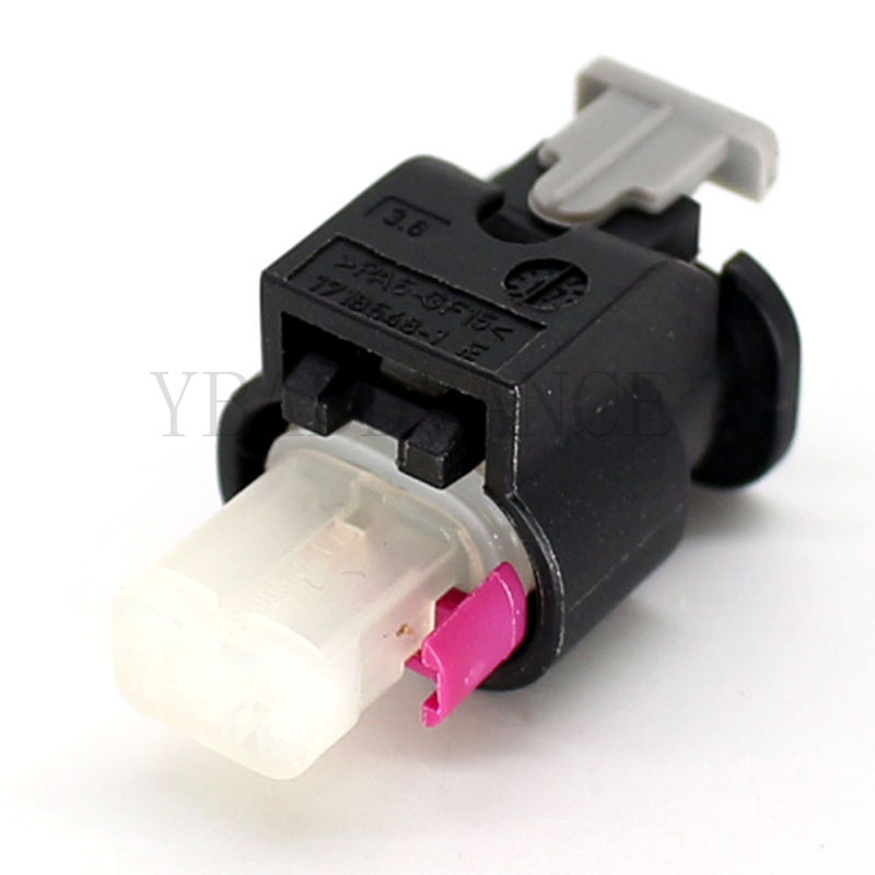 1718648-1 1718647-1 PA66 GF15 Electrical TYCO Female Automotive Connector 2 Pin