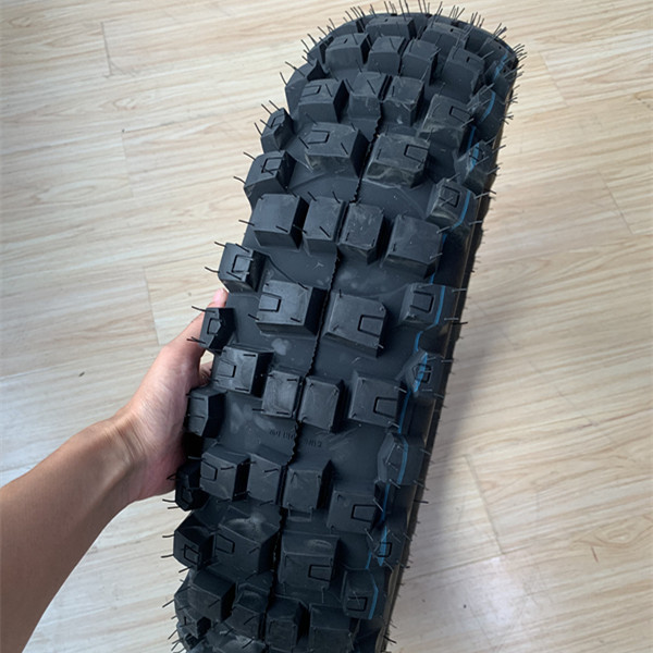 motorcycle off road Soft tyre motorcycle tire 140/80-18 tire for racing