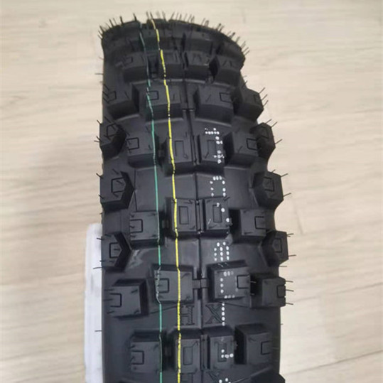 Soft off road motorcycle tire 140/80-18 for Russia market