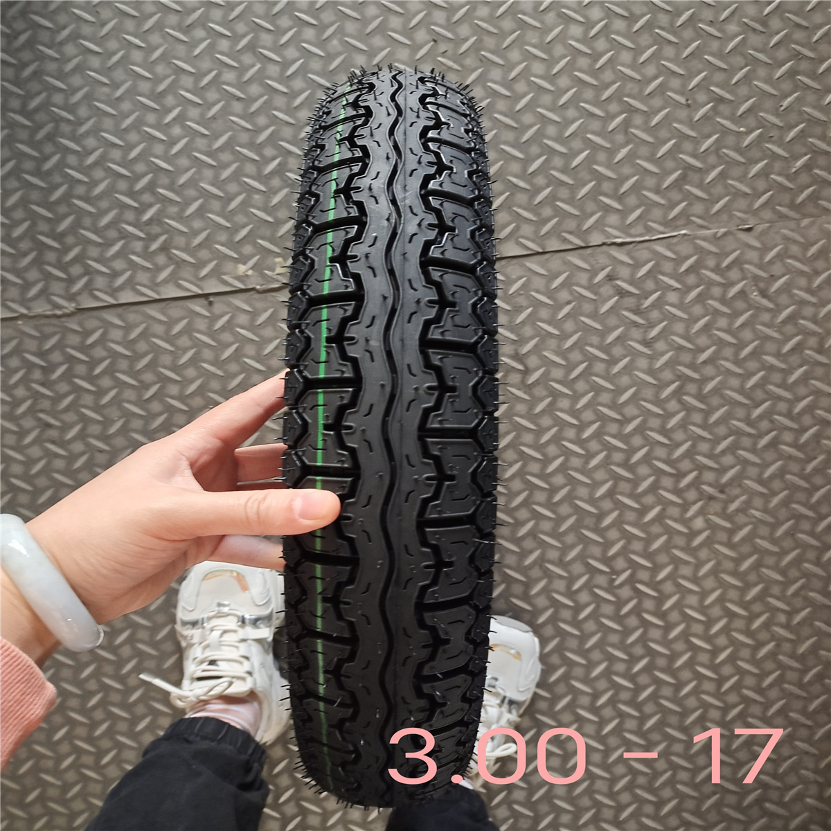 Super run motorcycle tyres 3.00-17 tyres