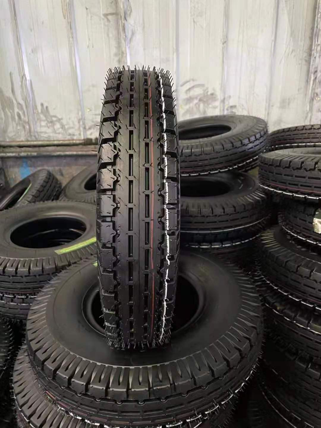 Factory Direct Motorcycle Tires For Sale Motorcycle Tire 400-8 Llantas Ceat 4.00-8