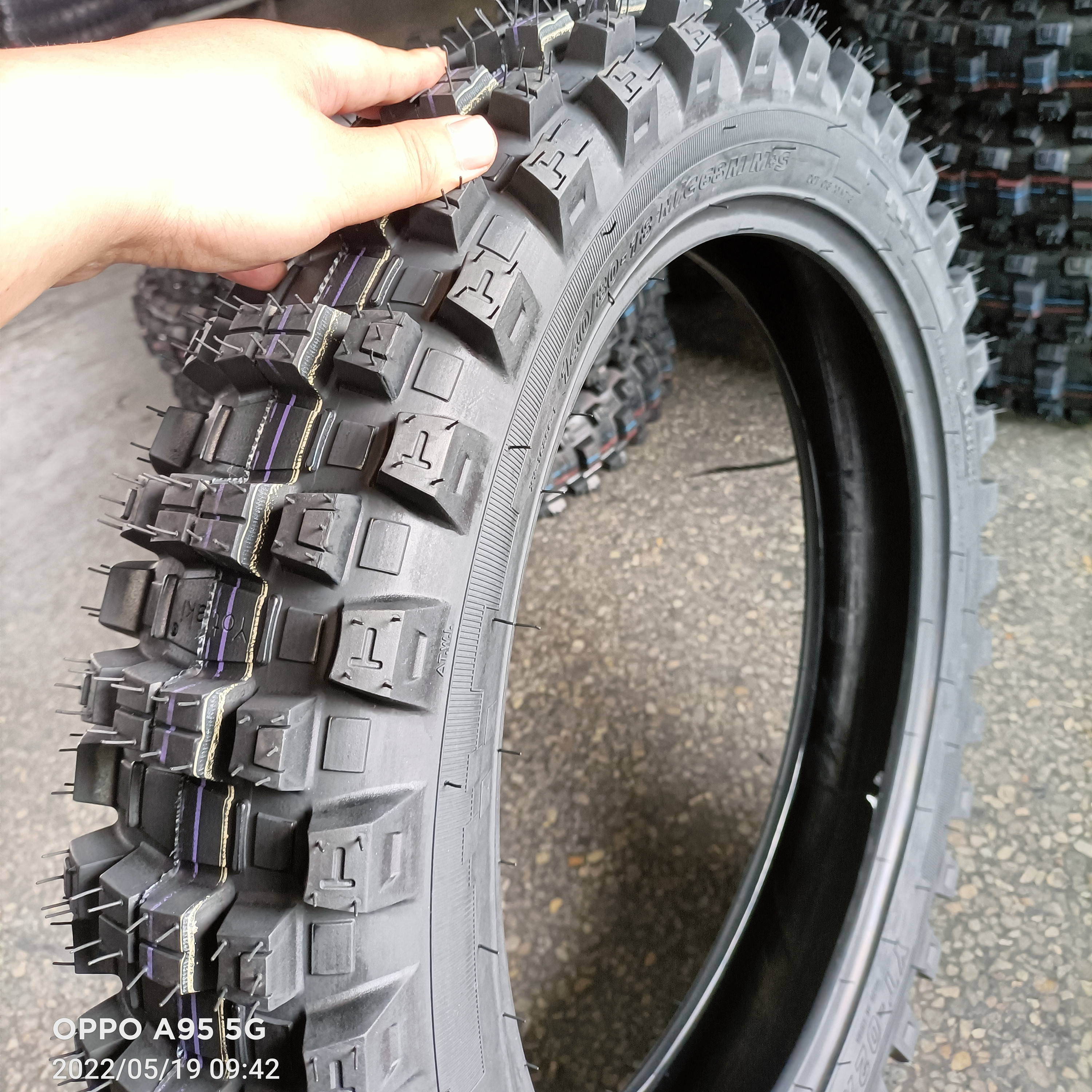 Soft off road motorcycle tire 140/80-18 for Russia market