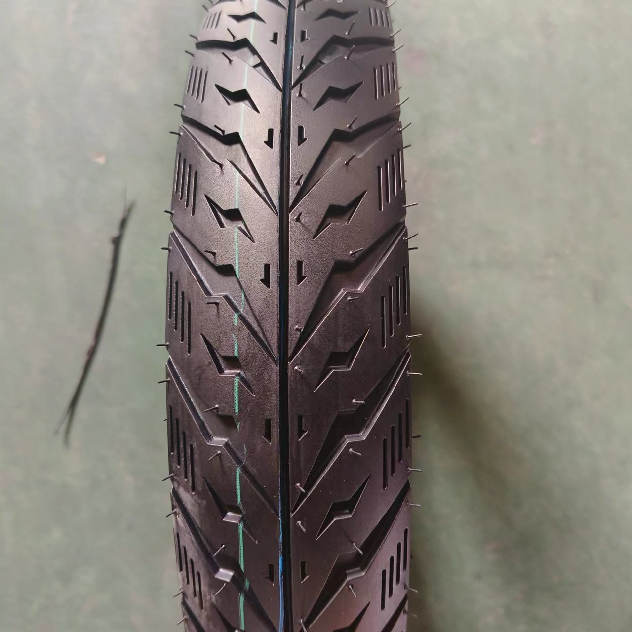 motorcycle tyre road tire 14inch gp tire