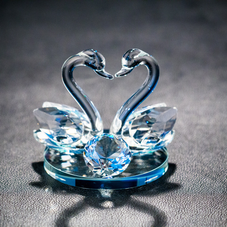 new baby gift Beautiful Wedding Holiday Gift Blue Crystal Glass Swan Valentines Gift