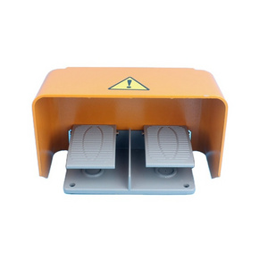 High Quality Double Step Double Pedal Protective Cover Heavy Duty Foot Switch for Bending Machine Shearing Machine