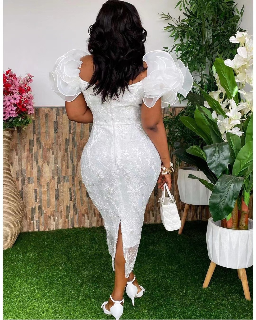 2023 African Women's White Lace Wedding Dress party Dinner Elegant Dress plus size Bubble Sleeve Lace Beaded Dress