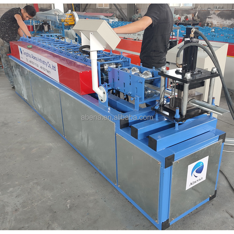 Metal guardrail road fence making roll forming machine panels cold rolling machine