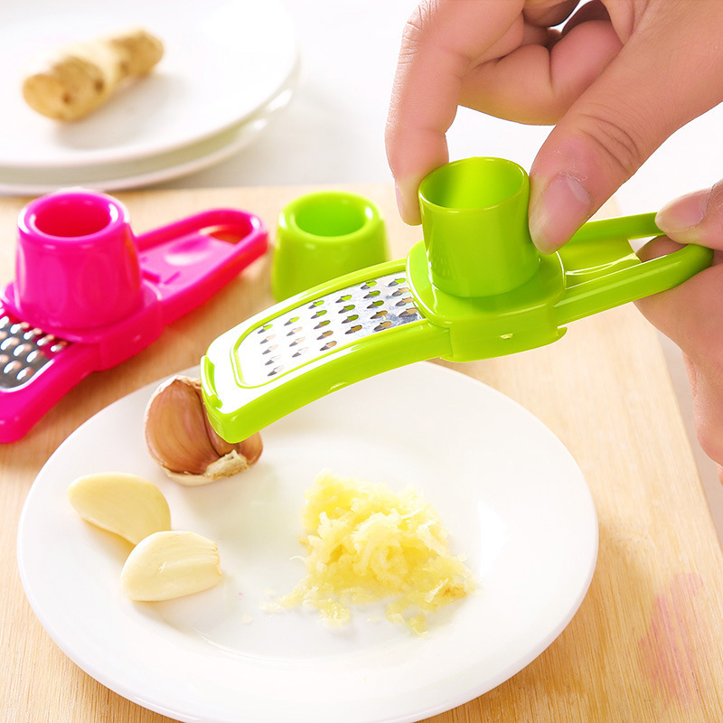 Wholesale kitchen gadget mini garlic grater stainless steel garlic press garlic cutters masher