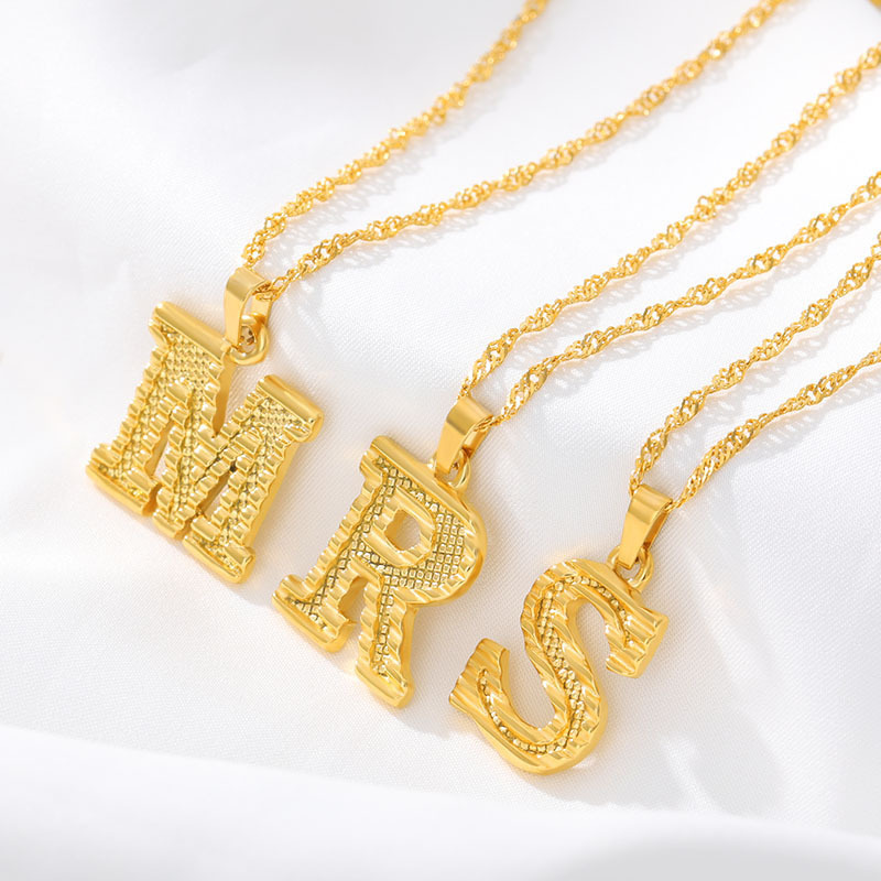 18K gold Stainless Steel Gold Plated Initial Necklace Jewelry For Women Hot Sell Initial Necklace Dropshipping Jewellery