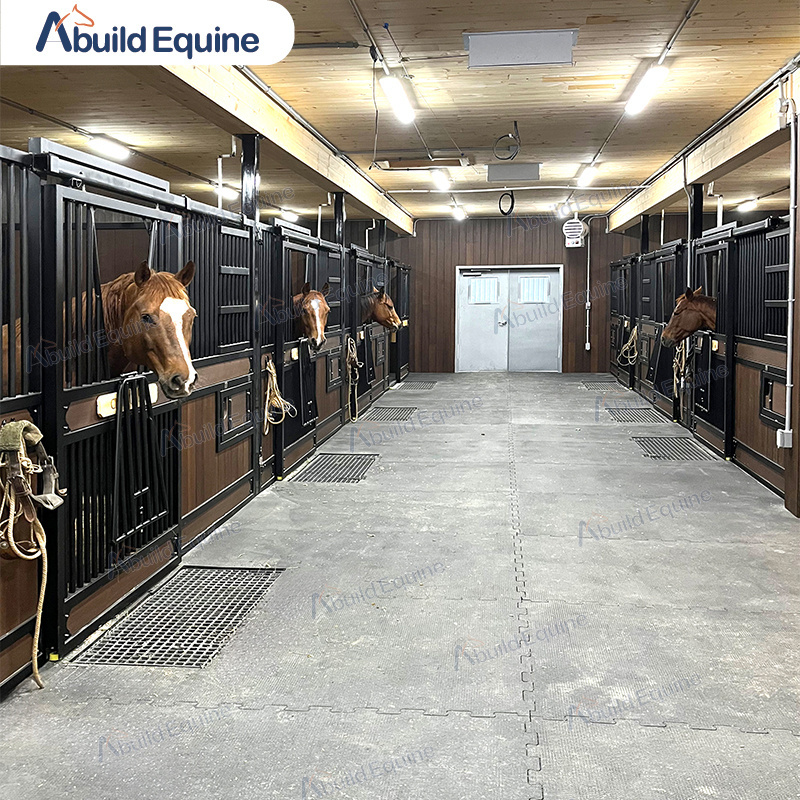 High Quality Hot Dip Galvanized luxury Indoor Horse Stable with bamboo and sliding gate