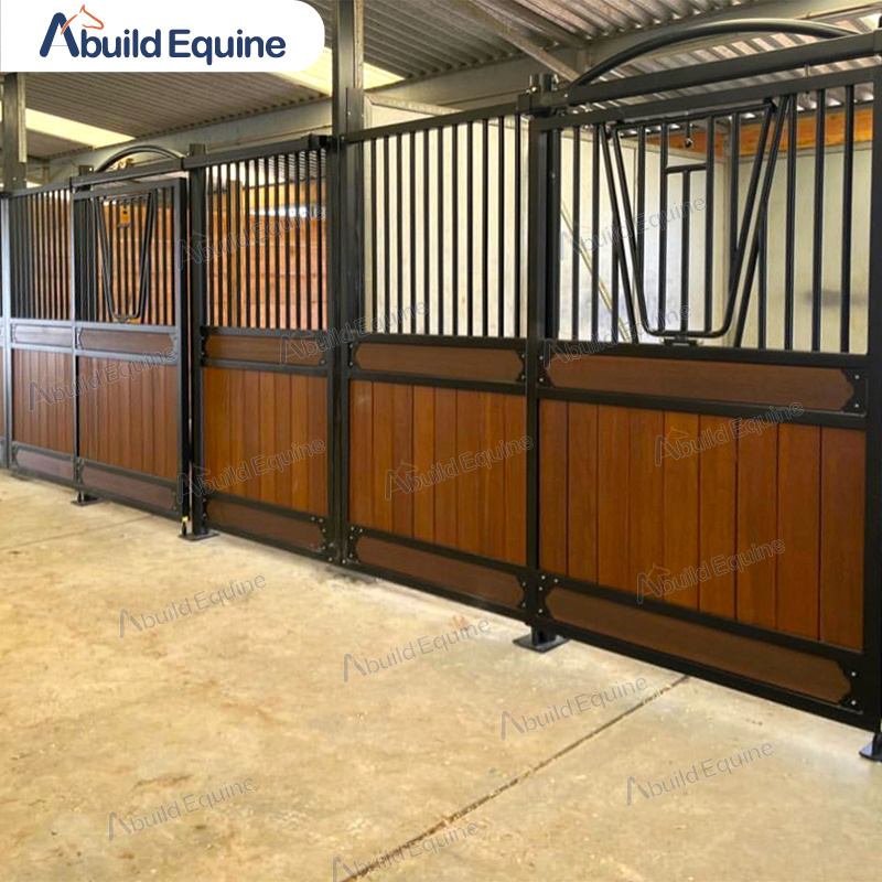 High Quality Hot Dip Galvanized luxury Indoor Horse Stable with bamboo and sliding gate