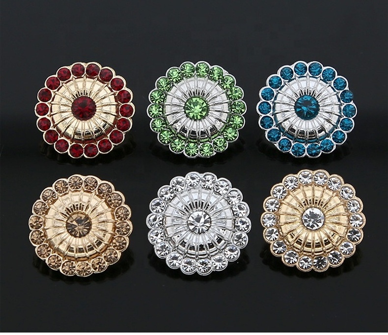 Vintage rhinestone crystal stone pearl button tack shank chank hollow hand-stitched hole sewing metal jewelry for shirts coats