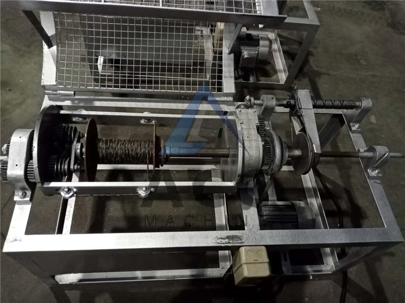 PVC rope twisting machine/plastic cord processing machine